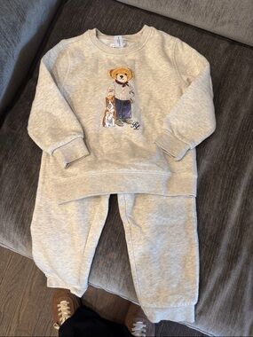 Ralph Lauren Kids Cream Bear & Dog Sweatshirt and Jogger Pajama Set